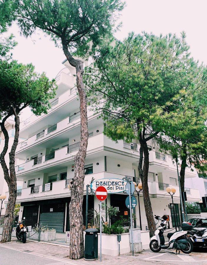 Residence Villa Dei Pini Rimini Kültér fotó