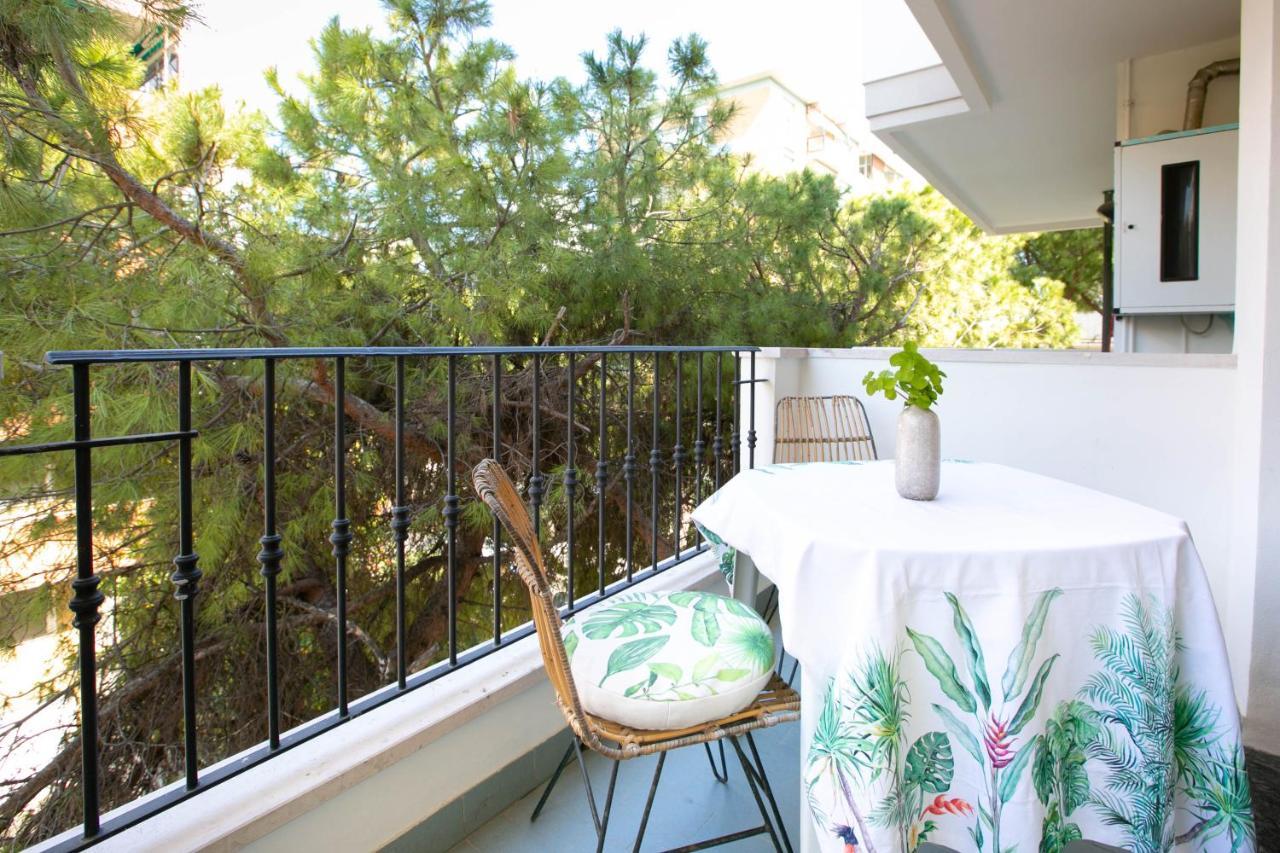 Residence Villa Dei Pini Rimini Kültér fotó