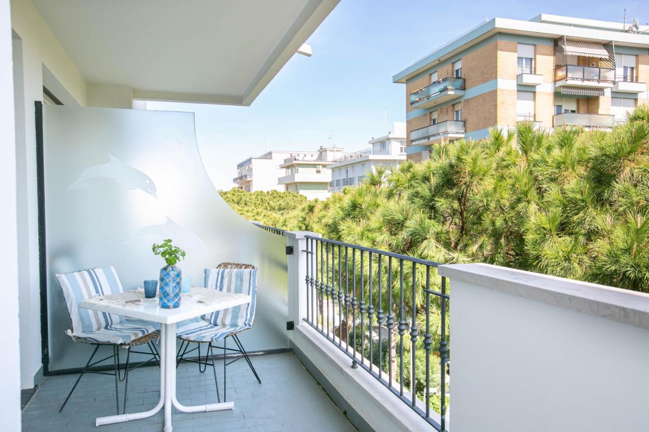 Residence Villa Dei Pini Rimini Kültér fotó